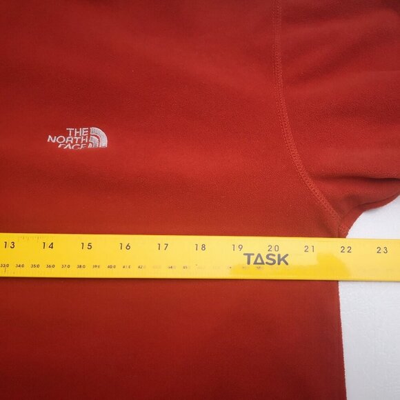 The North Face TKA100 Men's Size Large Red 1/4 Zip Fleece Sweat Shirt - Picture 9 of 12